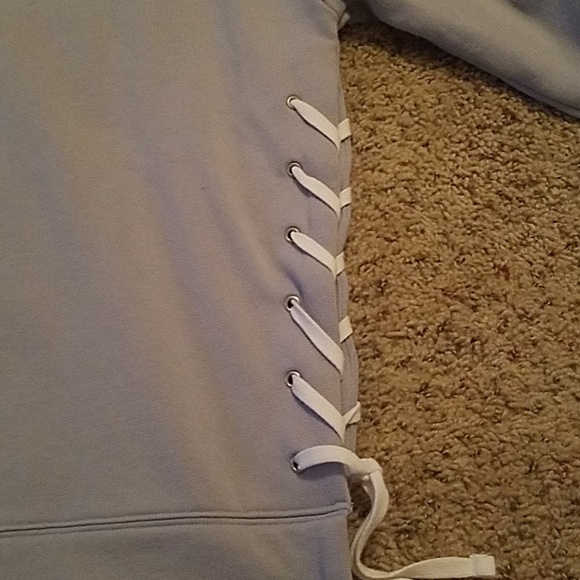 VS PINK Hoodie - Picture 2 of 3